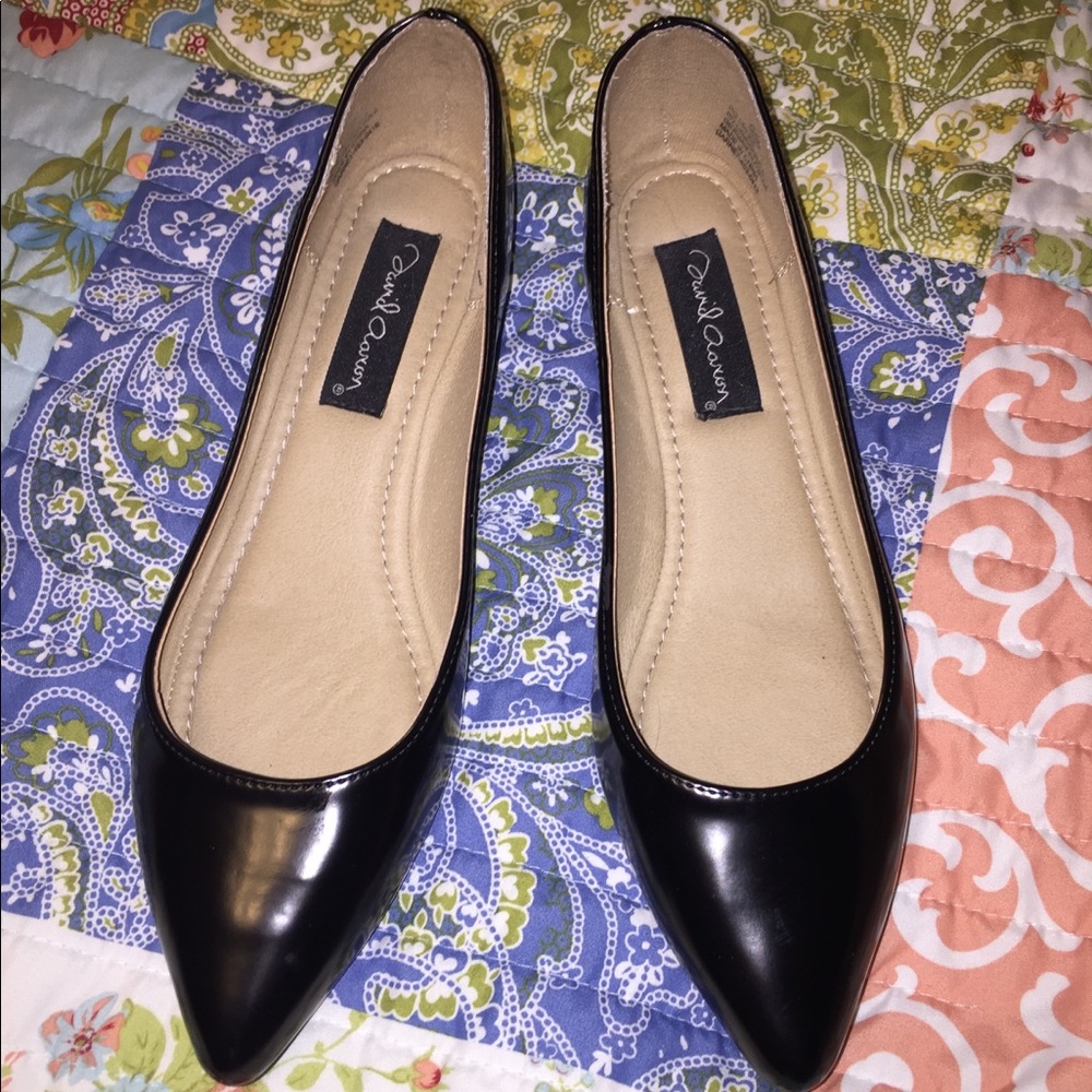 Black shoes